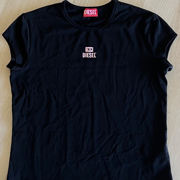 Black Diesel pink logo t-shirt - Picture 3 of 7